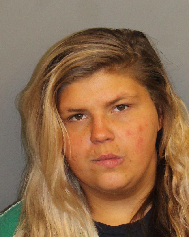 mugshot of HOLT, KAYLYN SHEYANNE