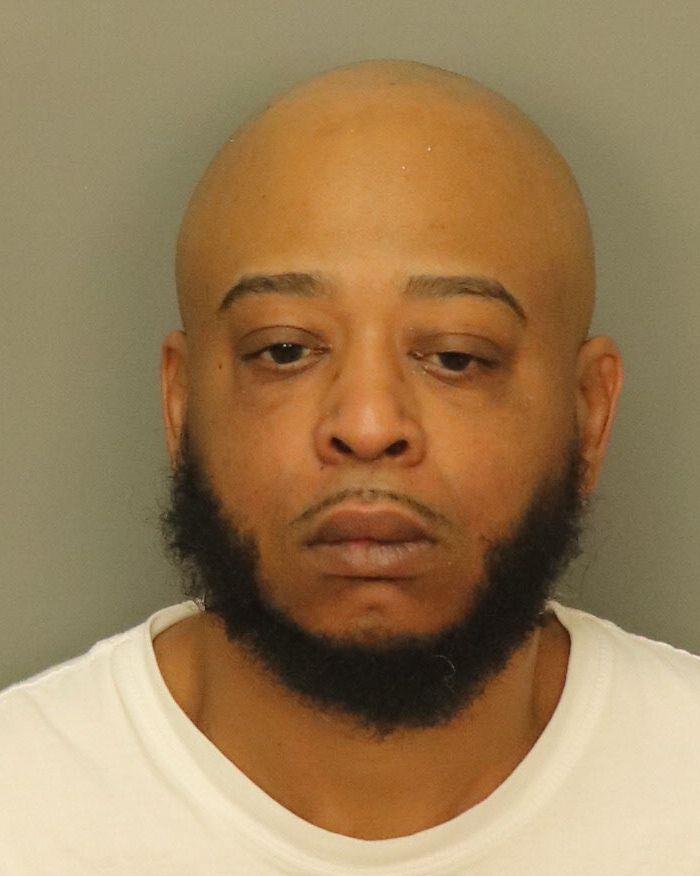 mugshot of BROWN, DERRICK DAWAYNE