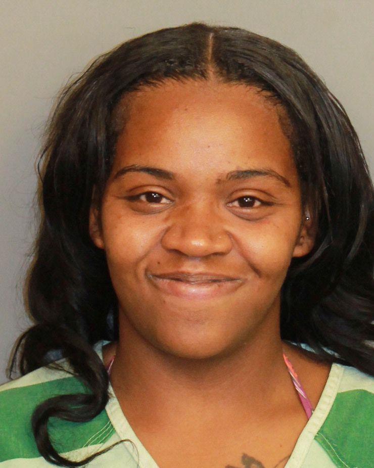 mugshot of DEARMAN, SAMIEAL MONIQUE
