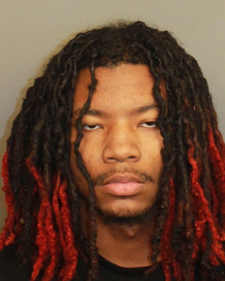 mugshot of GIDDENS, LAMIN TILYNN
