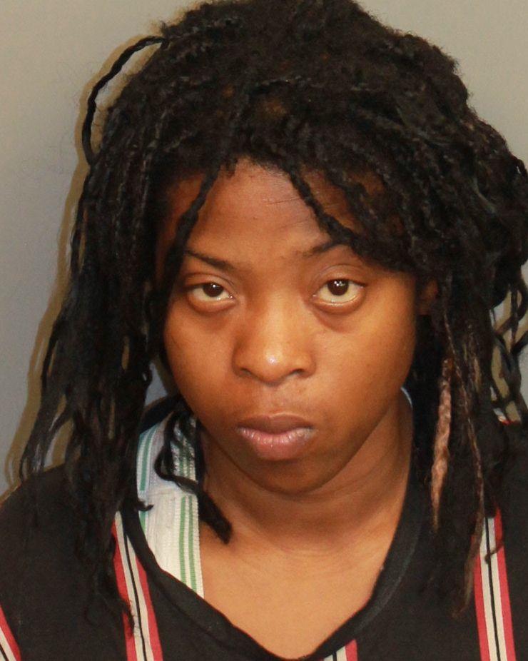 mugshot of bradshaw, dehonor desha