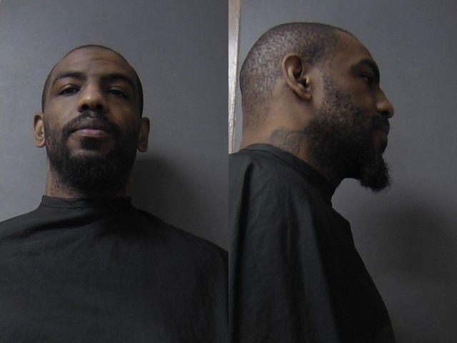 mugshot of Bell, Michael  Junior
