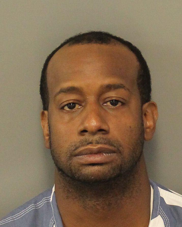 mugshot of COLE, FERNANDO