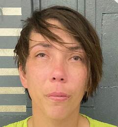mugshot of JADE  SNOW