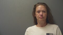 mugshot of KIMBERLY  TYER