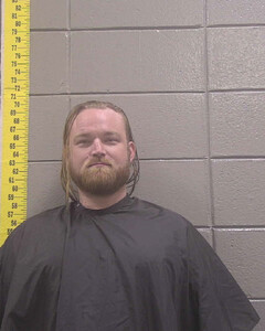 mugshot of BRAXTON  HILL