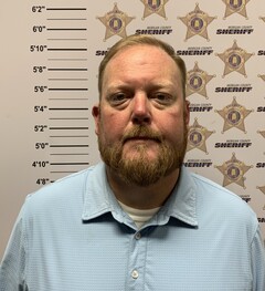 mugshot of DEREK  SHEATS